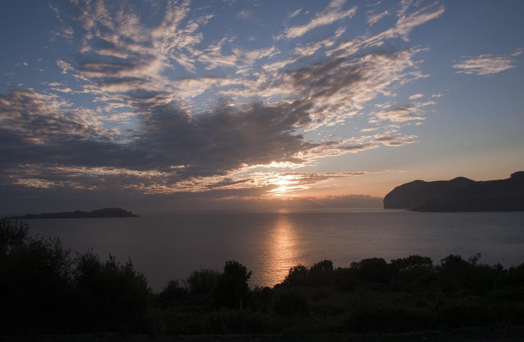 Andra Mari Apartamentu Turistikoak Bermeo Quarto foto